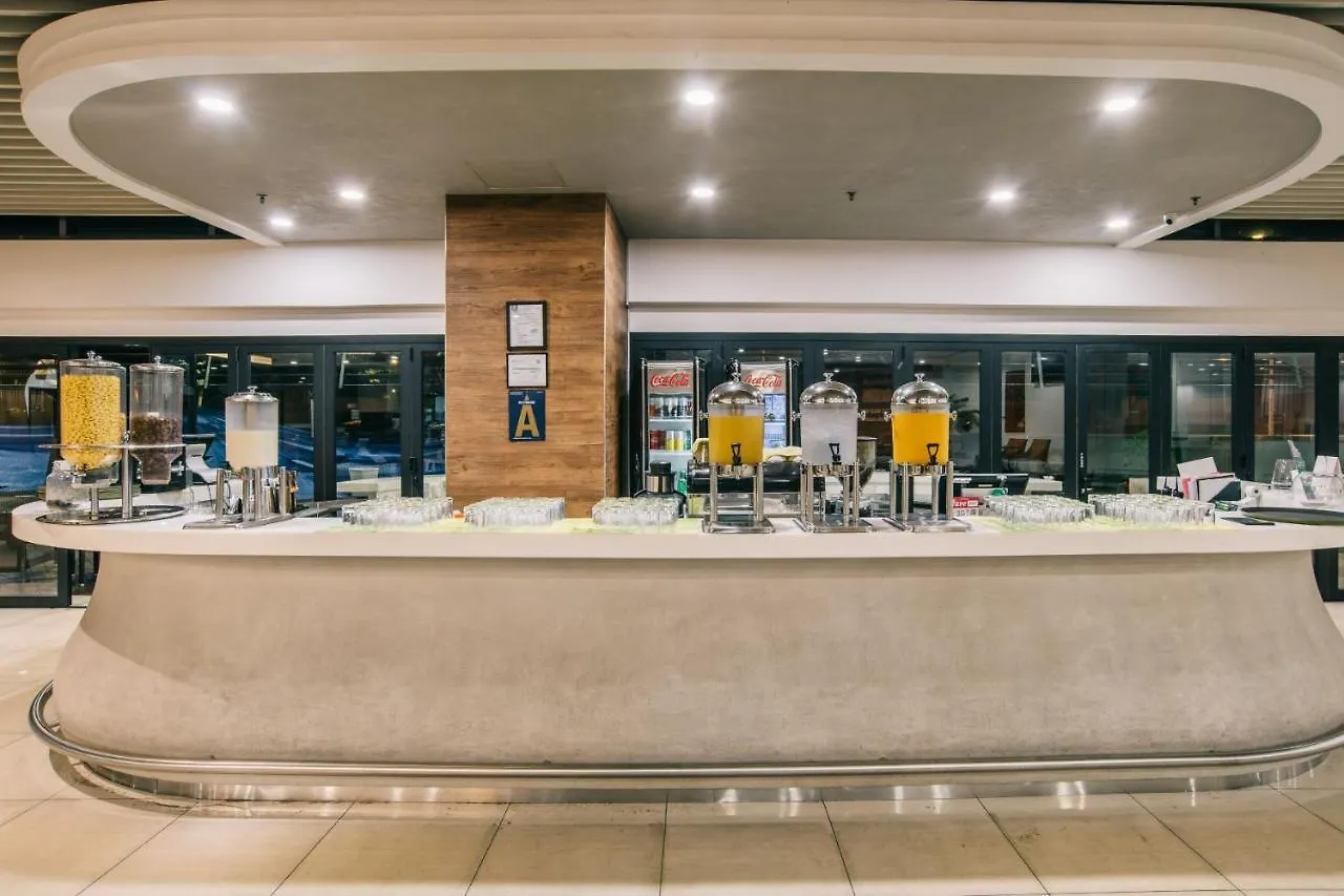 Oakwood Hotel & Residence Kuala Lumpur 4*,  Malaysia