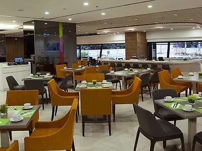 Oakwood Hotel & Residence Kuala Lumpur